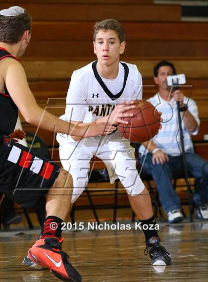 Thumbnail 3 in Newbury Park vs. Shalhevet (Joe Frazier Classic) photogallery.