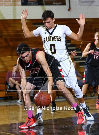 Thumbnail 3 in Newbury Park vs. Shalhevet (Joe Frazier Classic) photogallery.