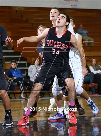 Thumbnail 2 in Newbury Park vs. Shalhevet (Joe Frazier Classic) photogallery.