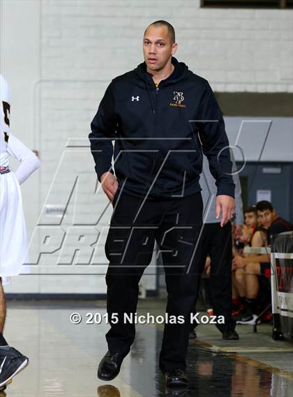 Thumbnail 1 in Newbury Park vs. Shalhevet (Joe Frazier Classic) photogallery.