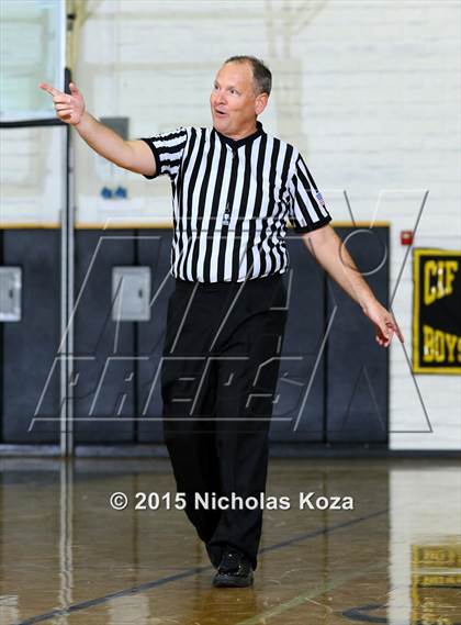 Thumbnail 1 in Newbury Park vs. Shalhevet (Joe Frazier Classic) photogallery.