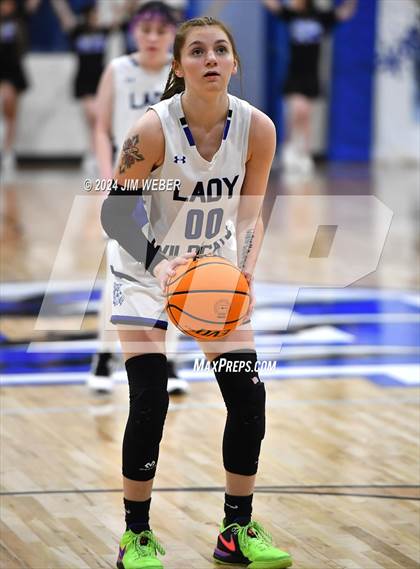 Thumbnail 2 in Haileyville @ Braggs photogallery.