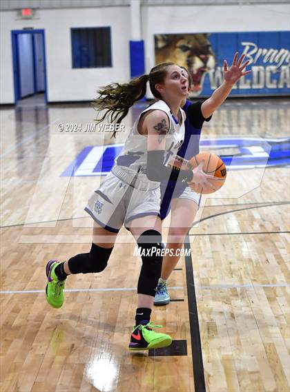 Thumbnail 3 in Haileyville @ Braggs photogallery.