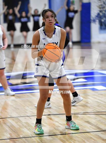 Thumbnail 2 in Haileyville @ Braggs photogallery.