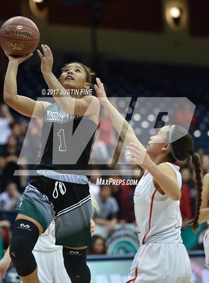 Thumbnail 3 in Mission Vista vs. Escondido Adventist Academy (CIF San Diego Division IV Final) photogallery.