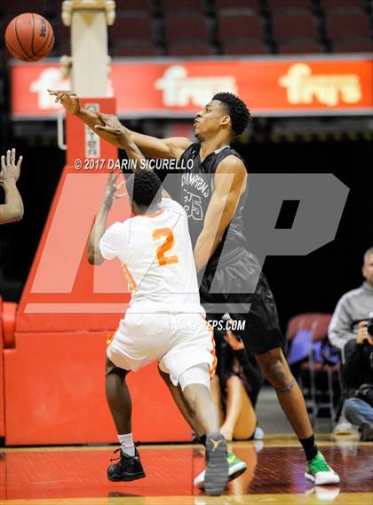 Thumbnail 3 in Cesar Chavez vs. Corona del Sol (AIA 6A Semifinal Playoff)  photogallery.
