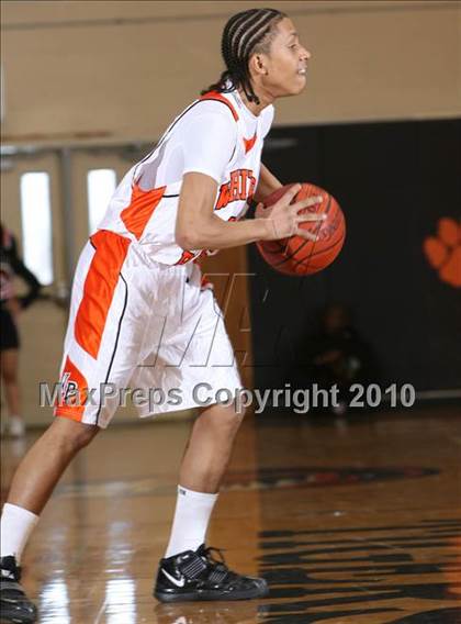 Thumbnail 2 in New Rochelle @ White Plains photogallery.
