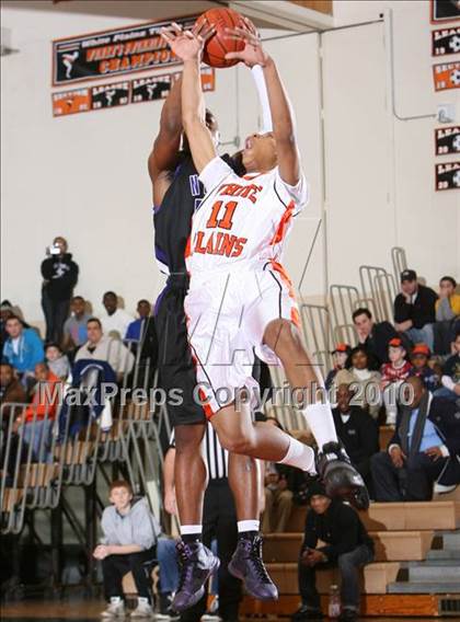Thumbnail 1 in New Rochelle @ White Plains photogallery.