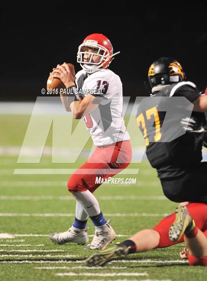 Thumbnail 3 in Benson vs Round Valley (AIA D2 Semifinal) photogallery.