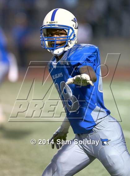Thumbnail 3 in Raytown South vs. Raytown (2014 MaxPreps Rivalry Series)  photogallery.