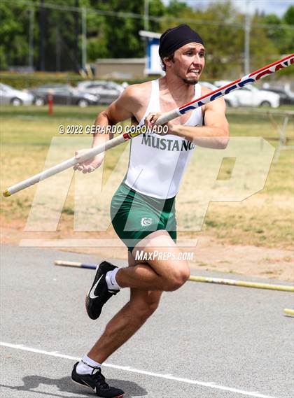 Thumbnail 2 in Carl L Chandler V Invitational photogallery.