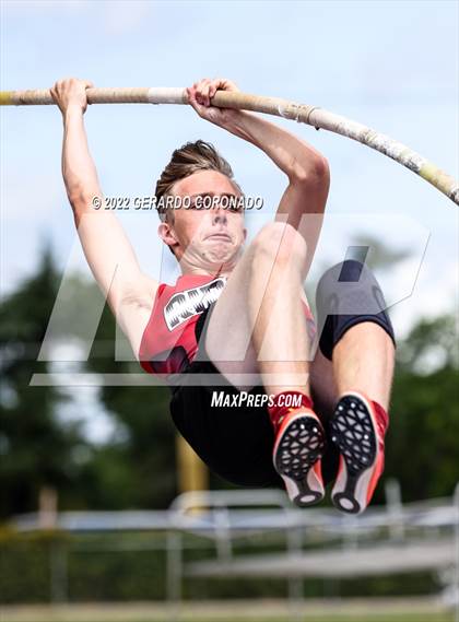 Thumbnail 1 in Carl L Chandler V Invitational photogallery.