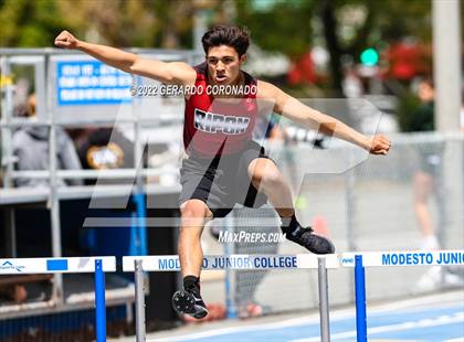 Thumbnail 2 in Carl L Chandler V Invitational photogallery.