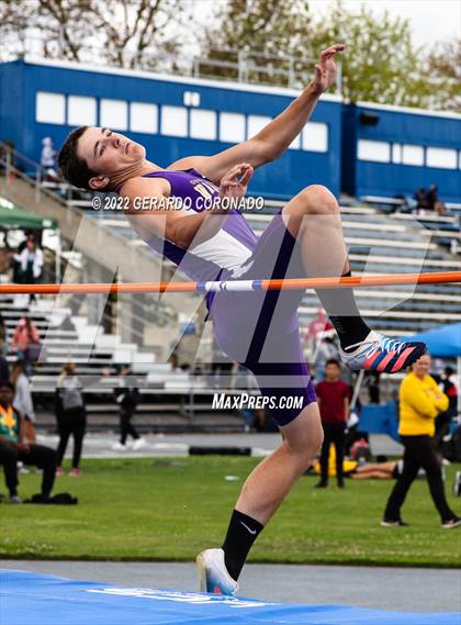 Thumbnail 1 in Carl L Chandler V Invitational photogallery.