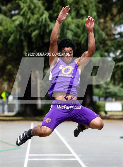 Thumbnail 3 in Carl L Chandler V Invitational photogallery.