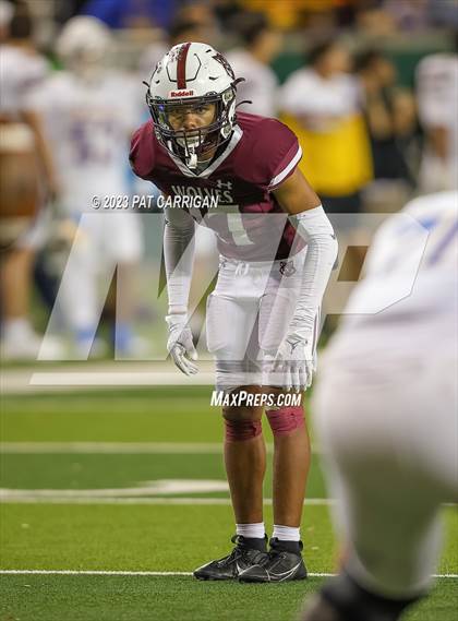Thumbnail 2 in Chapel Hill at Davenport  (UIL Football 4A DI Semifinal) photogallery.