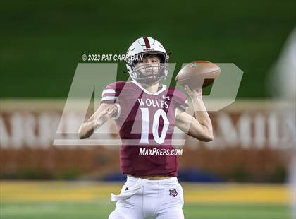 Thumbnail 2 in Chapel Hill at Davenport  (UIL Football 4A DI Semifinal) photogallery.