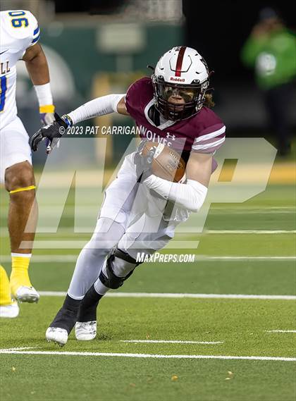Thumbnail 2 in Chapel Hill at Davenport  (UIL Football 4A DI Semifinal) photogallery.