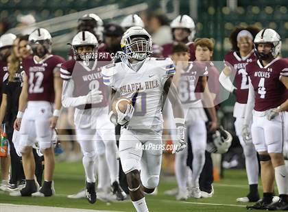 Thumbnail 2 in Chapel Hill at Davenport  (UIL Football 4A DI Semifinal) photogallery.