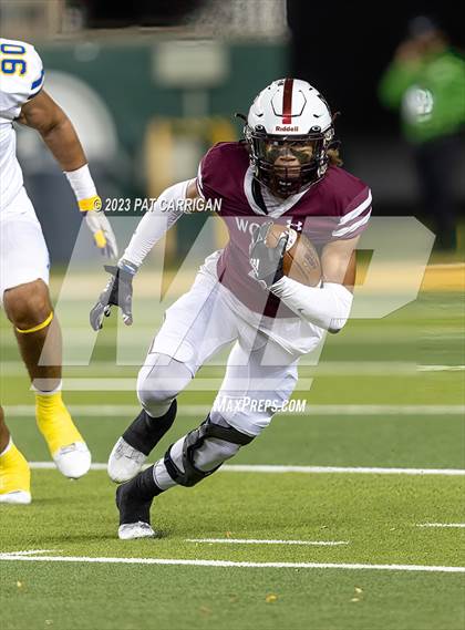 Thumbnail 1 in Chapel Hill at Davenport  (UIL Football 4A DI Semifinal) photogallery.