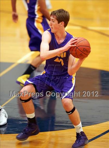 Thumbnail 1 in Riordan @ Valley Christian photogallery.