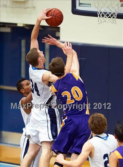 Thumbnail 3 in Riordan @ Valley Christian photogallery.