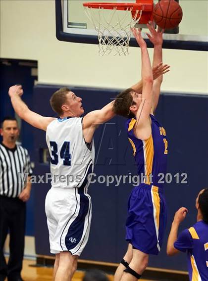 Thumbnail 1 in Riordan @ Valley Christian photogallery.