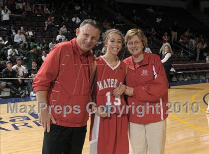 Thumbnail 3 in Carondelet vs. Mater Dei (CIF State D2 Award Photos) photogallery.