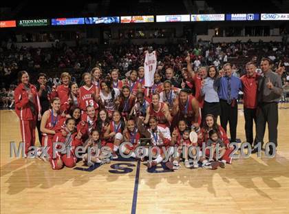 Thumbnail 1 in Carondelet vs. Mater Dei (CIF State D2 Award Photos) photogallery.