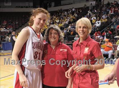 Thumbnail 1 in Carondelet vs. Mater Dei (CIF State D2 Award Photos) photogallery.
