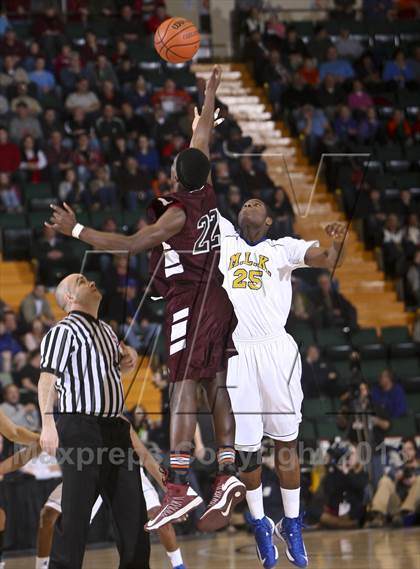 Thumbnail 1 in Argyle vs. Martin Luther King, Jr.  (NYSPHSAA Class D Final) photogallery.