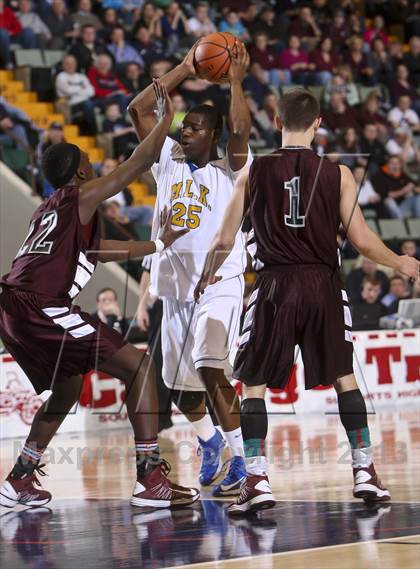 Thumbnail 2 in Argyle vs. Martin Luther King, Jr.  (NYSPHSAA Class D Final) photogallery.