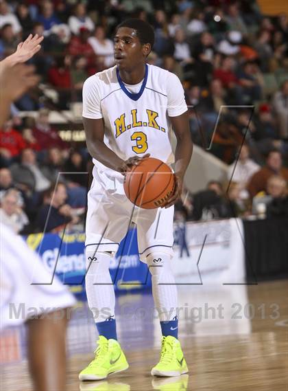 Thumbnail 1 in Argyle vs. Martin Luther King, Jr.  (NYSPHSAA Class D Final) photogallery.