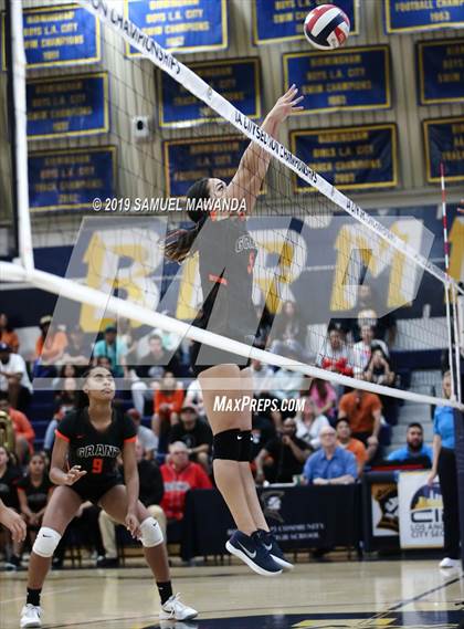 Thumbnail 3 in Grant vs Sherman Oaks CES (CIF LACS D3 Final) photogallery.