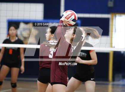 Thumbnail 3 in Grant vs Sherman Oaks CES (CIF LACS D3 Final) photogallery.