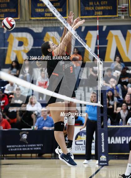 Thumbnail 2 in Grant vs Sherman Oaks CES (CIF LACS D3 Final) photogallery.