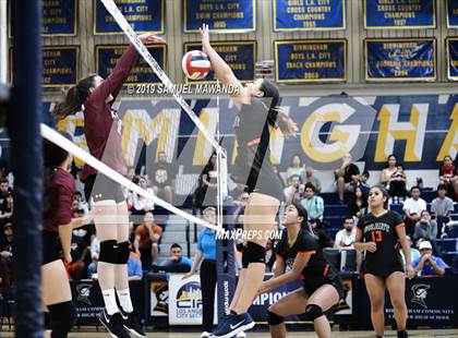 Thumbnail 2 in Grant vs Sherman Oaks CES (CIF LACS D3 Final) photogallery.