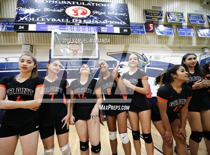 Thumbnail 2 in Grant vs Sherman Oaks CES (CIF LACS D3 Final) photogallery.