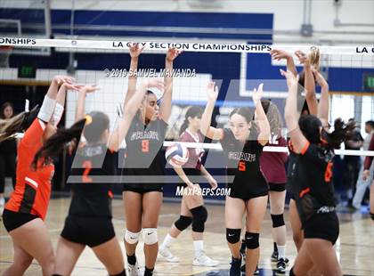 Thumbnail 2 in Grant vs Sherman Oaks CES (CIF LACS D3 Final) photogallery.