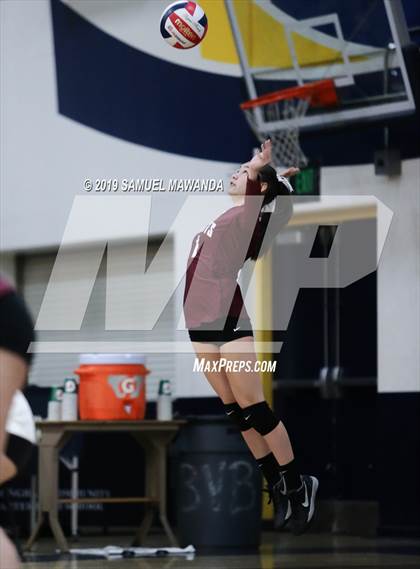 Thumbnail 3 in Grant vs Sherman Oaks CES (CIF LACS D3 Final) photogallery.