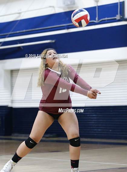 Thumbnail 1 in Grant vs Sherman Oaks CES (CIF LACS D3 Final) photogallery.