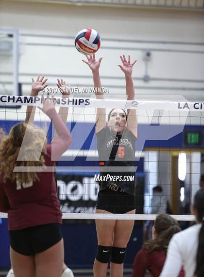 Thumbnail 2 in Grant vs Sherman Oaks CES (CIF LACS D3 Final) photogallery.