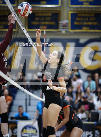 Thumbnail 3 in Grant vs Sherman Oaks CES (CIF LACS D3 Final) photogallery.