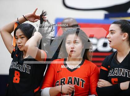 Thumbnail 1 in Grant vs Sherman Oaks CES (CIF LACS D3 Final) photogallery.