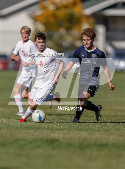 Thumbnail 3 in Post Falls vs Lake City (Districts)  photogallery.