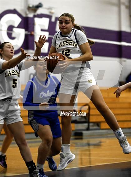 Thumbnail 3 in Lassen vs Orland photogallery.