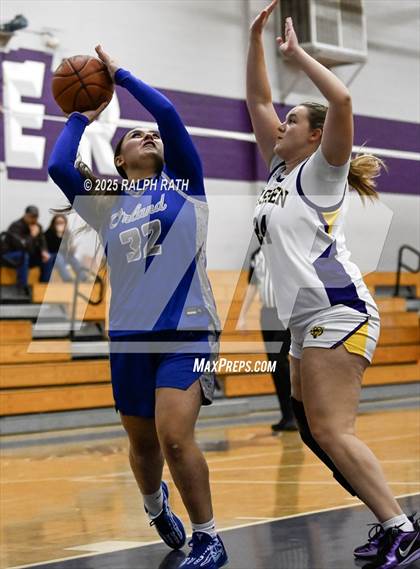 Thumbnail 1 in Lassen vs Orland photogallery.