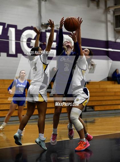 Thumbnail 1 in Lassen vs Orland photogallery.