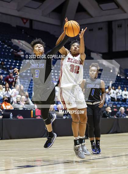 Thumbnail 1 in Mount Paran Christian vs. Hebron Christian Academy (GHSA 1A-Private Final) photogallery.