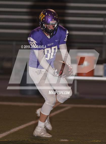 Thumbnail 2 in Righetti vs. Stockdale photogallery.